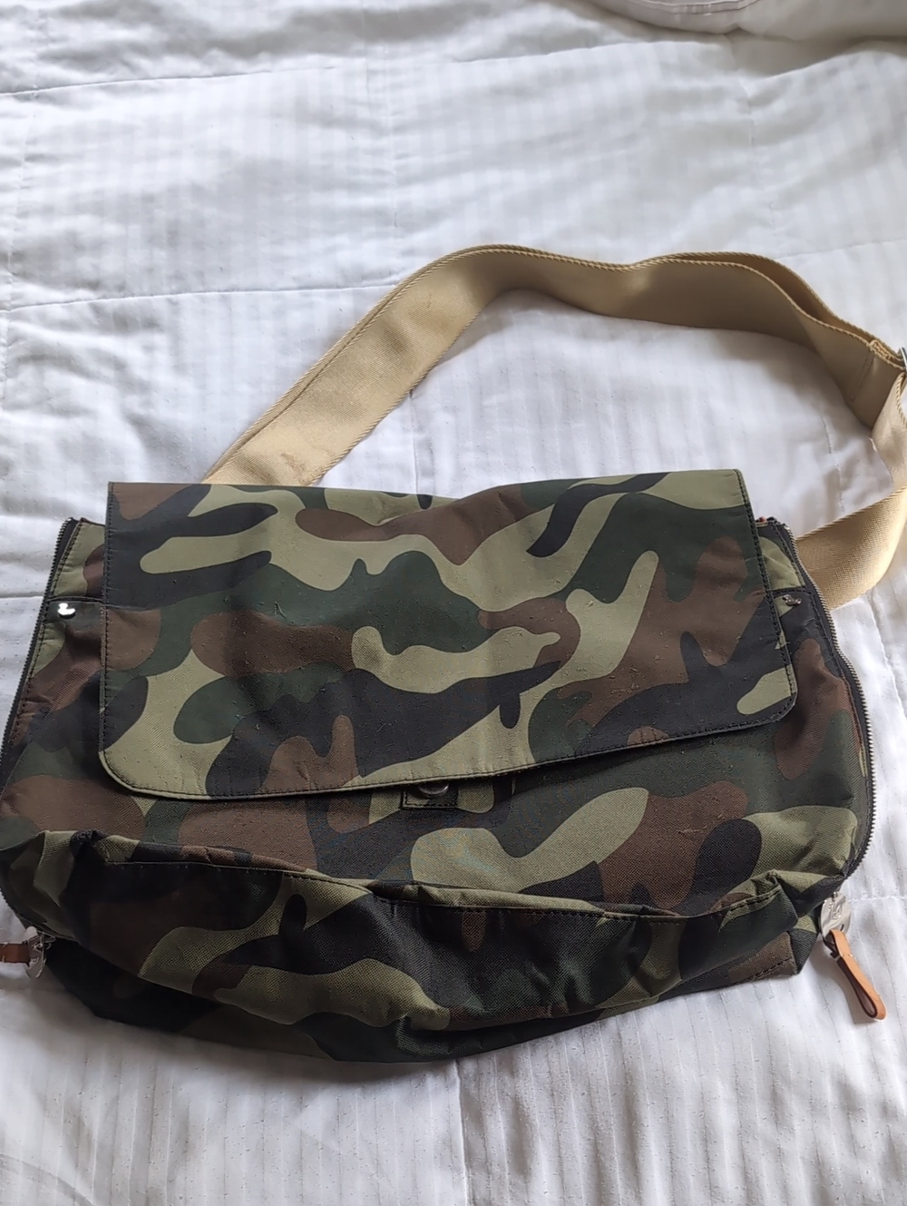 Danzo Camp Diaper Messanger Crossbody Bag